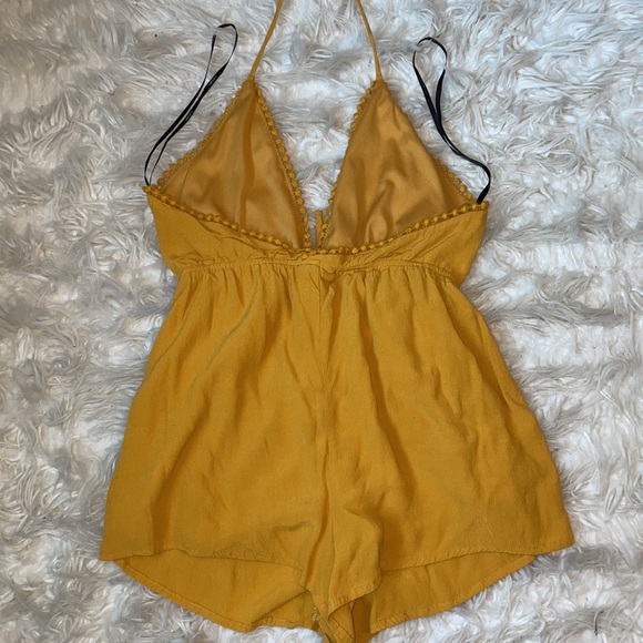 Romper - Picture 3 of 4